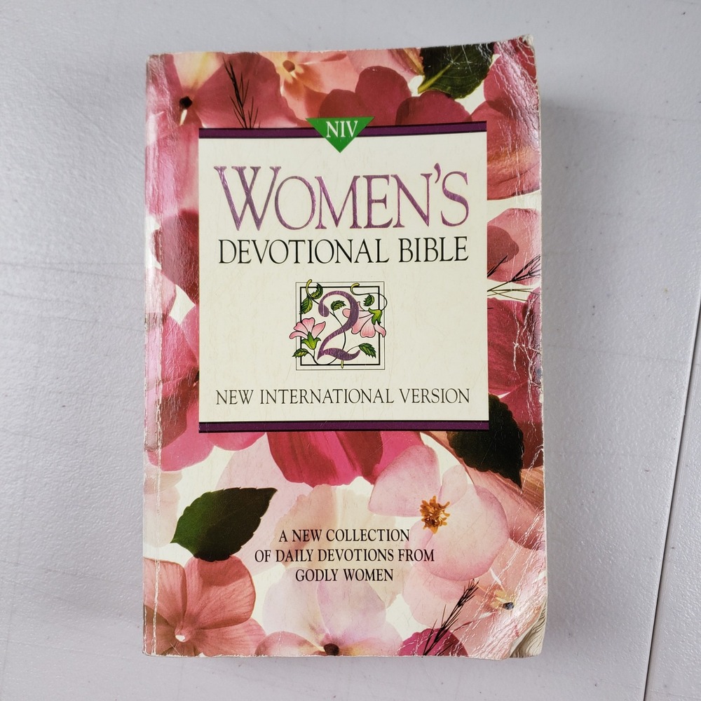 NIV Womens Devotional Bible 2 Zondervan Softcover Floral Daily Devotions 1995